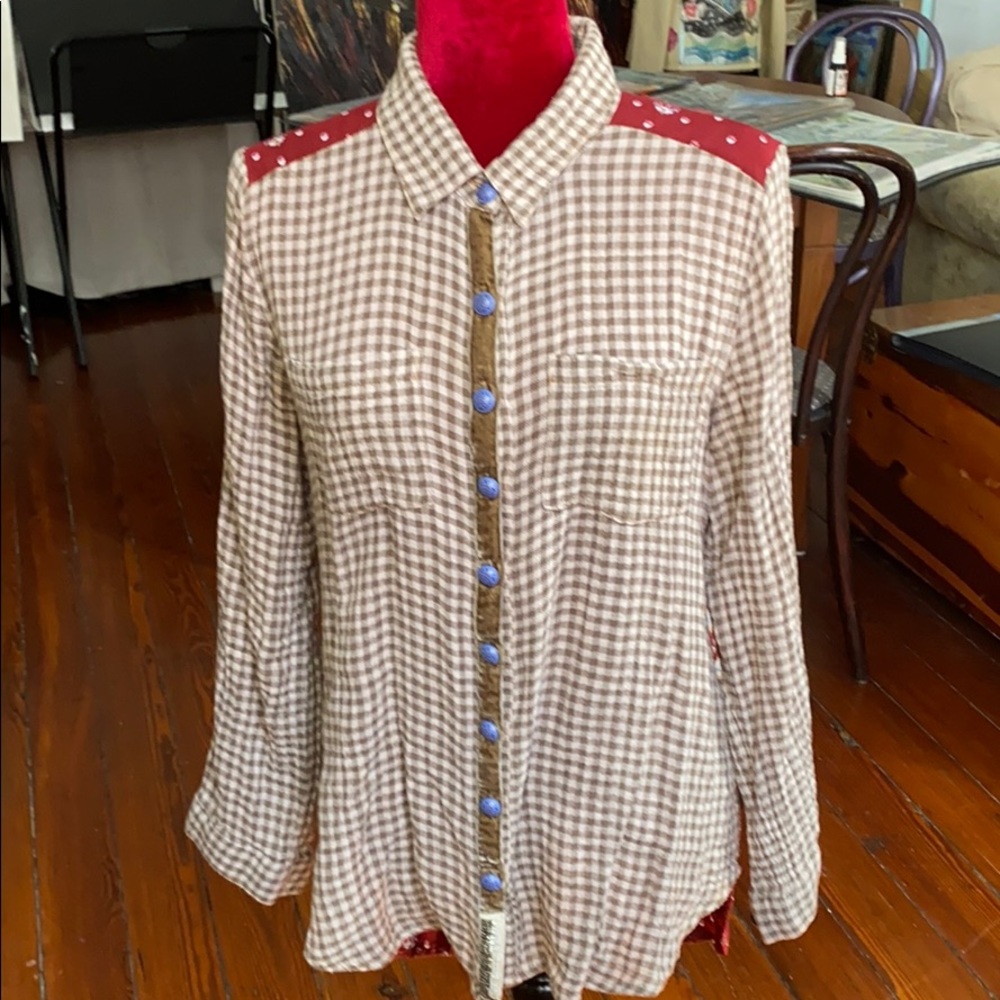 Low/High Button Up - image 1